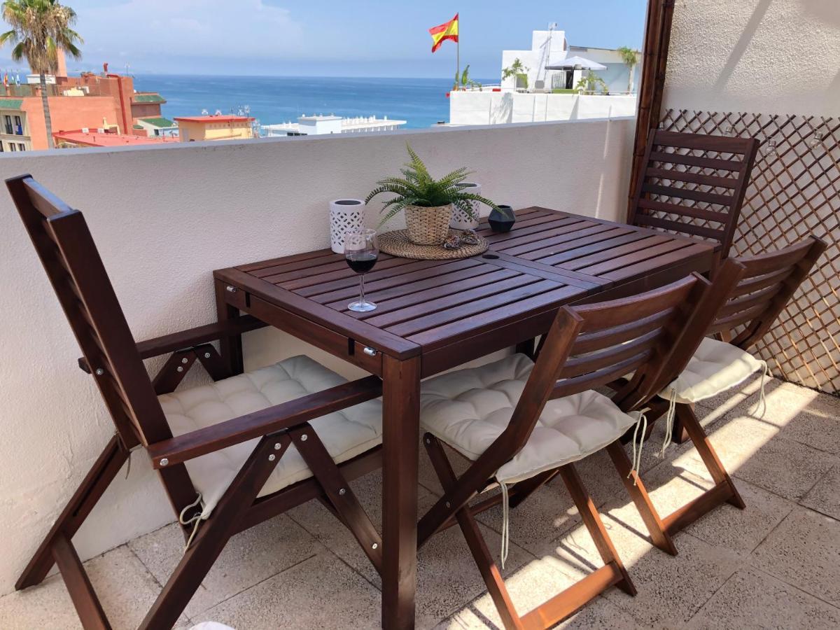 El Cortijuelo. Magnificent Triplex Terraced House With Rooftop Of 18M2, Overlooking The Sea. Parking Τορρεμολίνος Εξωτερικό φωτογραφία