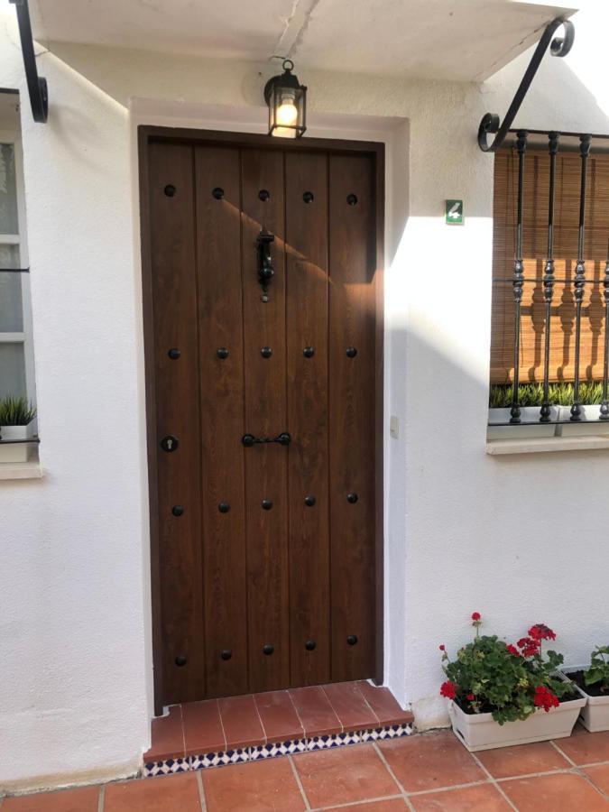 El Cortijuelo. Magnificent Triplex Terraced House With Rooftop Of 18M2, Overlooking The Sea. Parking Τορρεμολίνος Εξωτερικό φωτογραφία