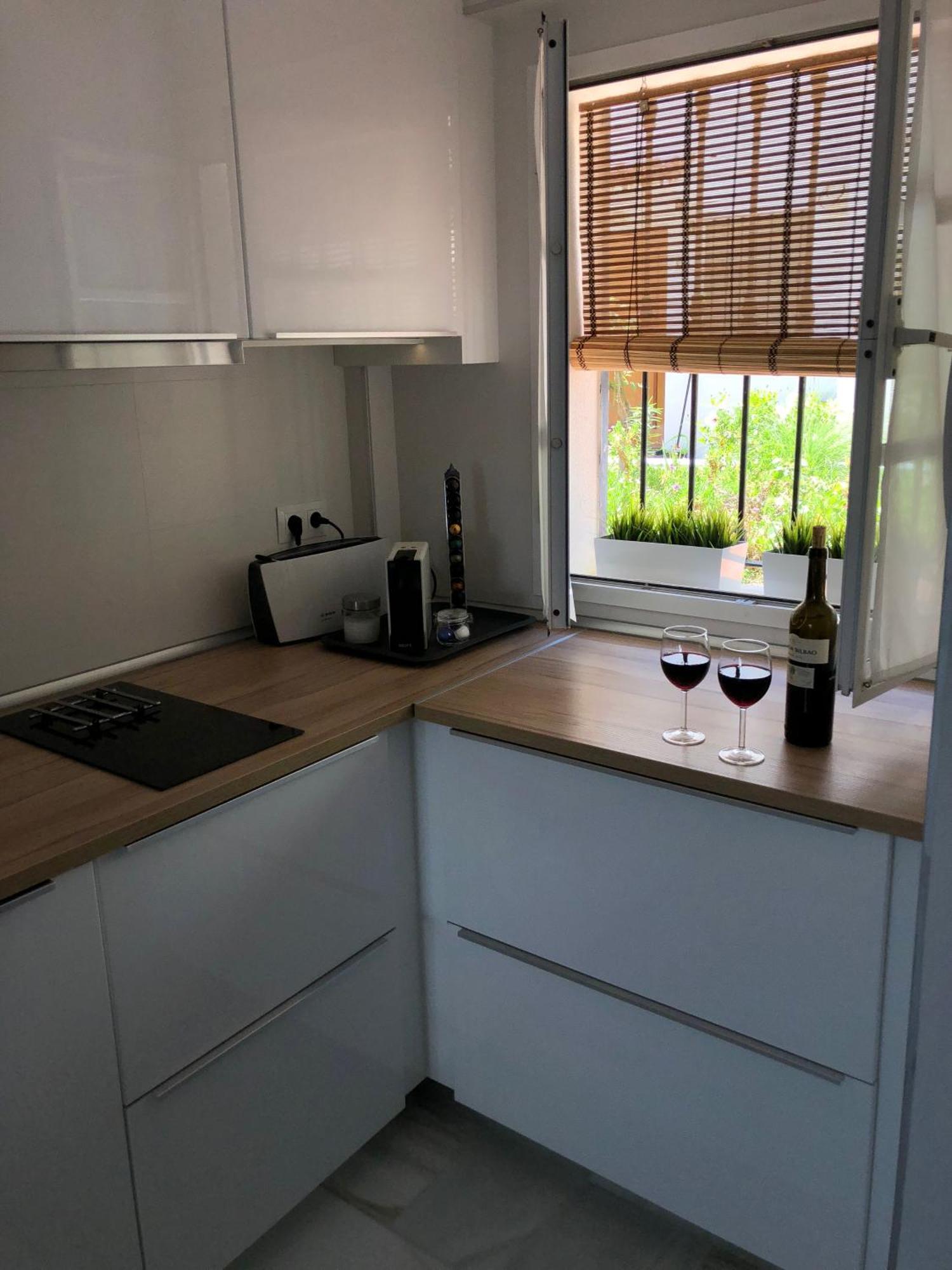 El Cortijuelo. Magnificent Triplex Terraced House With Rooftop Of 18M2, Overlooking The Sea. Parking Τορρεμολίνος Εξωτερικό φωτογραφία