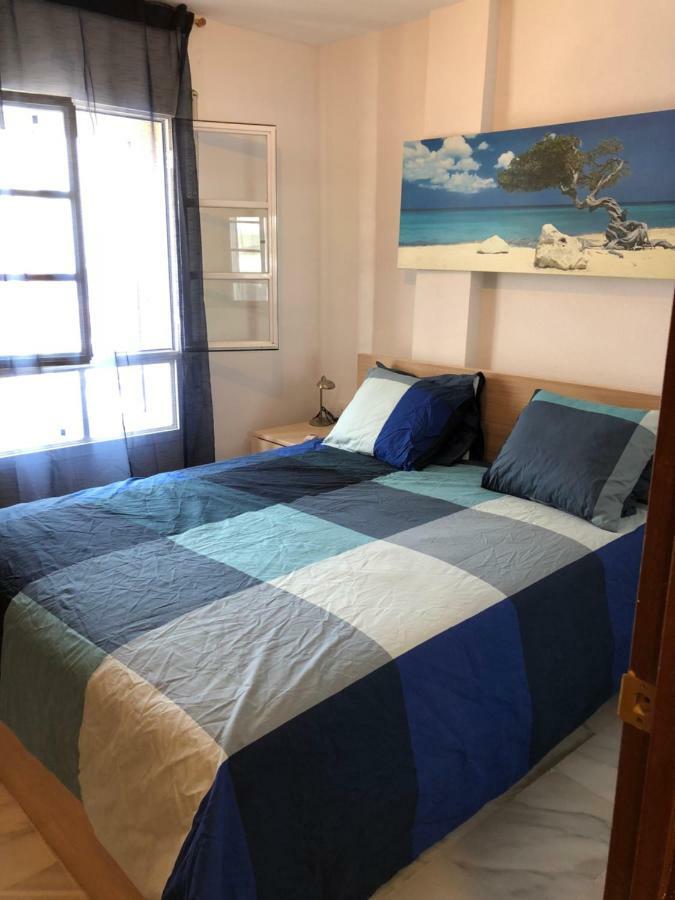El Cortijuelo. Magnificent Triplex Terraced House With Rooftop Of 18M2, Overlooking The Sea. Parking Τορρεμολίνος Εξωτερικό φωτογραφία